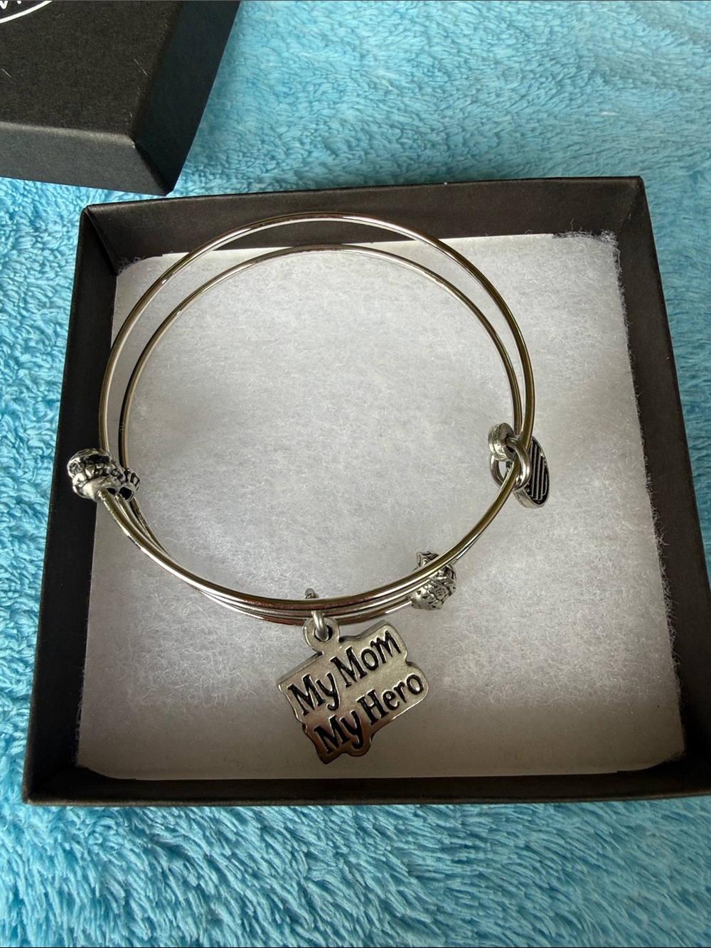 Polished Silver 'My Mom My Hero' Charm Bangle Bracelet - Women's Jewelry